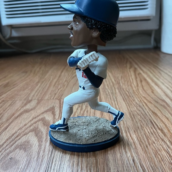 Bobblehead - Picture 8 of 15